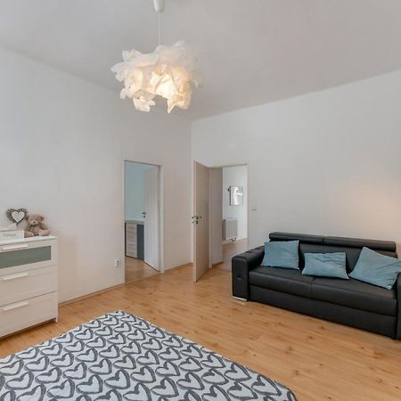 Apartman S Terasou Όλομουτς Εξωτερικό φωτογραφία